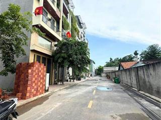 Đất thổ cư khu đường nhựa vỉa hè lớn, gần sông sài gòn