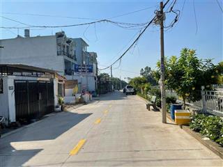 Mặt tiền kênh tl37 thoáng mát buôn bán tốt (4x20m)