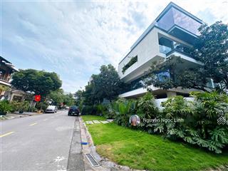 Đất ngang 11m sẵn gpxd hầm 6 tầng, vị trí hot gần ga metro xây building, chdv, lợi nhuận khủng