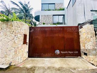 Villa 4tầng mới 100% đợi chủ mới khui seal với hồ bơi sân vườn đắng cấp sứng tầm thượng lưu