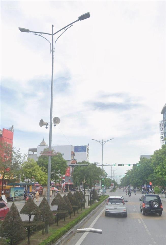 Bán 120m2 đất có nhà cũ 2 tầng tại mặt đường trần phú, ba đình, tp thanh hóa. kinh doanh cực tốt.