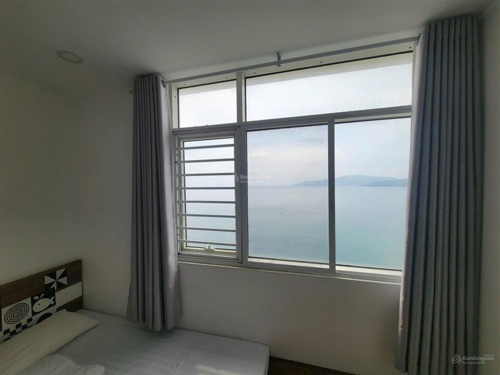 Siêu hiếm, căn thô sót lại căn số 40 trực biển tầng đẹp giá rẻ, tại mường thanh số 4