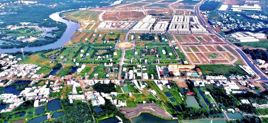 Cần bán nền sgvl 80m2 hướng nam, giá 1tỷ9.  0907 228 ***