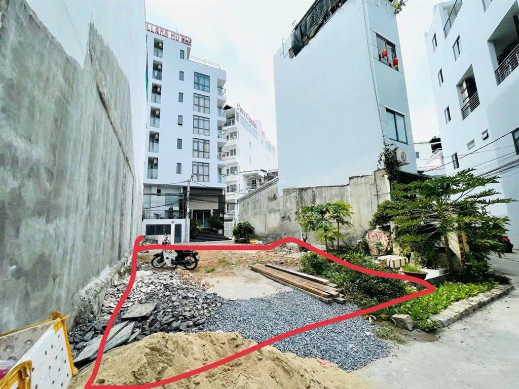 Bán nhanh lô đất 2 mặt tiền cực đẹp gần biển hẻm tuệ tĩnh, p. lộc thọ, nha trang