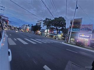 Bán nhà mặt đường 2/4, ngay nút giao với đặng tất, vĩnh phước, nha trang, khánh hòa