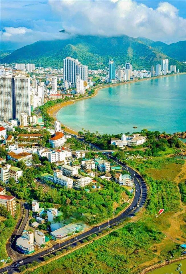 Bán đất mặt tiền, khu tái định cư hòn đỏ, ngay sát biển, ngay đường phạm văn đồng, nha trang