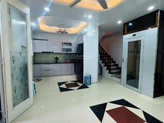 Chính chủ bán nhà 6 tầng phố xã đàn tt đống đa  thang máy dt 40/46m2  giá 11.3 tỷ.
