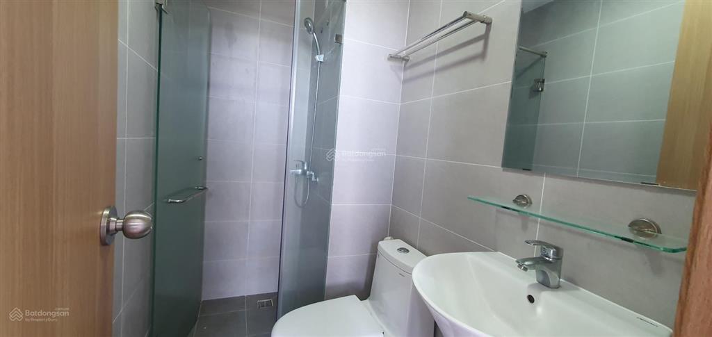 Bán gấp căn hộ 2pn 1wc bcons bee, giá 1 tỷ 700 triệu bao thuế phí sang tên, đã có sổ hồng