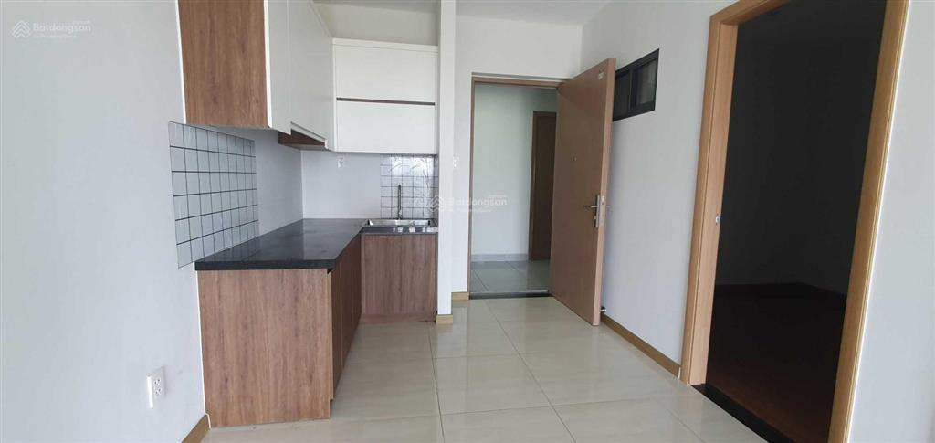 Bán gấp căn hộ 2pn 1wc bcons bee, giá 1 tỷ 700 triệu bao thuế phí sang tên, đã có sổ hồng
