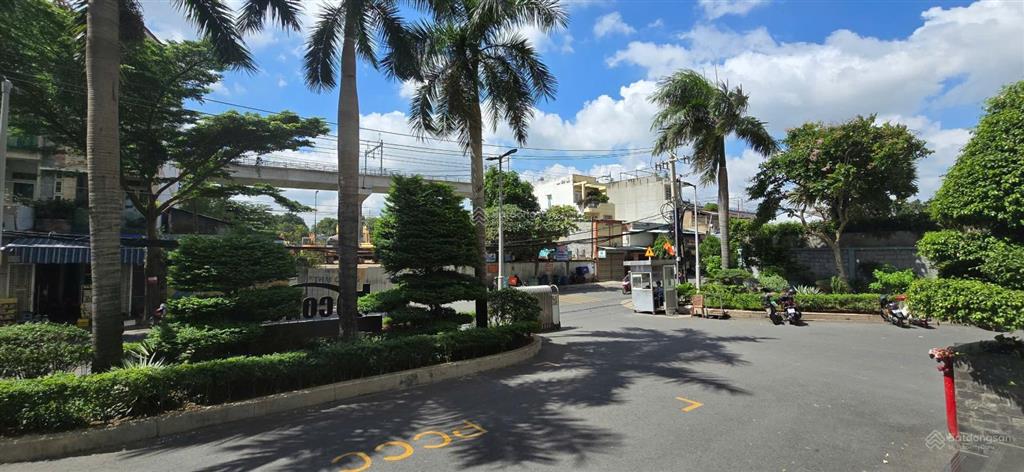 Bán shop thương mại bcons miền đông giá cho thuê 15 triệu, giá bán 2,7 tỷ