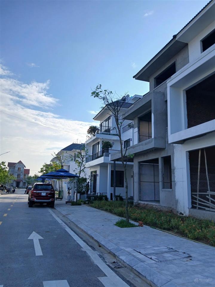Chính chủ bán liền kề 180m2 mặt đường 30m dự án cửa lò beach villa giá 42tr/m2