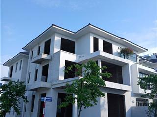 Bán căn góc liền kề dt 203m2. căn góc ở phố đi bộ view công viên giá 10,5 tỷ
