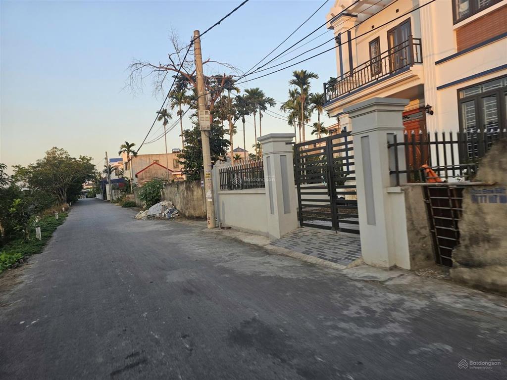 Cần bán lô đất mặt đường lương khê, tràng cát 92,5m2 giá 32tr/m2