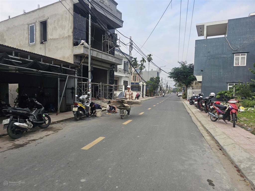 Cần bán lô đất mặt đường cát linh, tràng cát đối diện trường mầm non 71,4m2 giá 51tr/m2