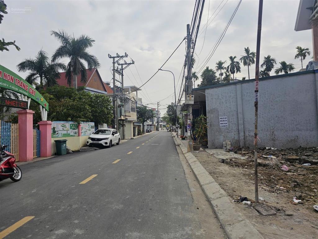 Cần bán lô đất mặt đường cát linh, tràng cát đối diện trường mầm non 71,4m2 giá 51tr/m2