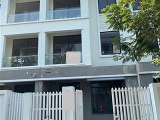 Chính chủ cần bán gấp căn nhà tại địa chỉ c53 geleximco dương nội  em 0962 297 ***