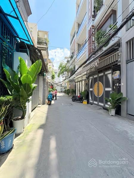 Nhà hẻm 6m xe hơi  nguyễn sơn, gần ngã tư thoại ngọc hầu  3 lầu st 4x16m  giá 7tỷ  0936 999 ***