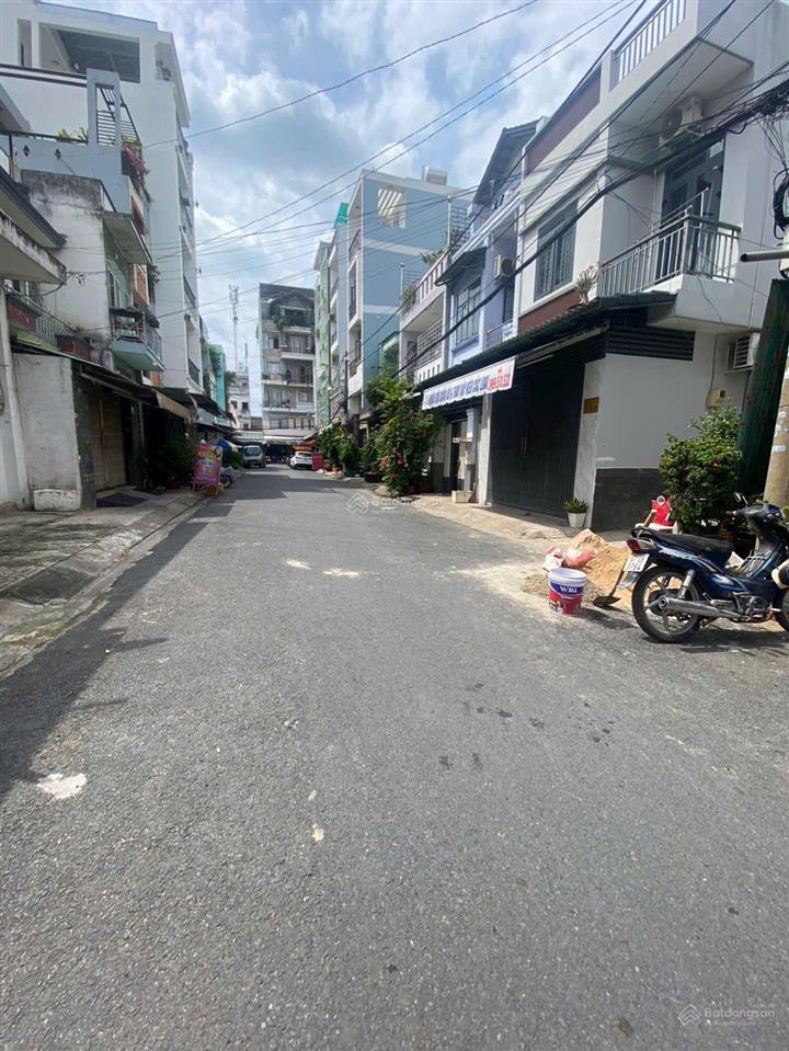 Nhà hẻm nhựa thông 8m  lũy bán bích tân thành khu bàn cờ 4x14 4 tầng st giá nhỉn 7tỷ  0936 999 ***