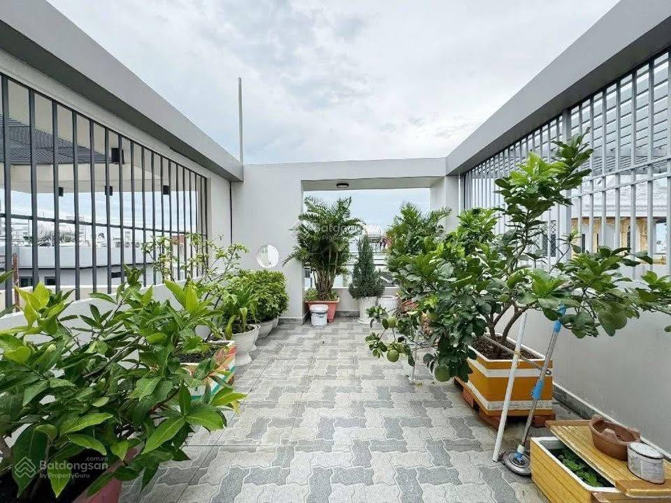 Nhà đẹp hẻm nhựa xe hơi 6m tô hiệu | dt 4x11m | 4 tầng + st | 4pn | giá chỉ 5.9 tỷ  0936 999 ***