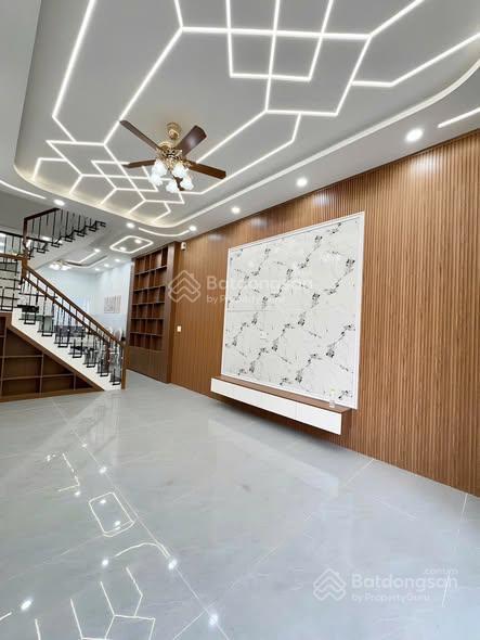 Nhà đẹp hẻm nhựa thông xe hơi 7m khuôn việt | dt 4x15m | 3 tầng st | 4pn | giá 7.9 tỷ  0936 999 ***