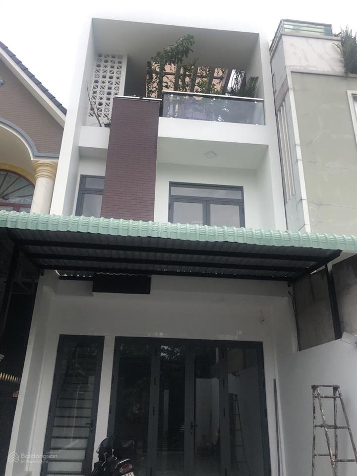 Bán nhà 3 tầng mặt tiền lý tự trọng, gần chợ tân phước khánh, tân uyên, bình dương