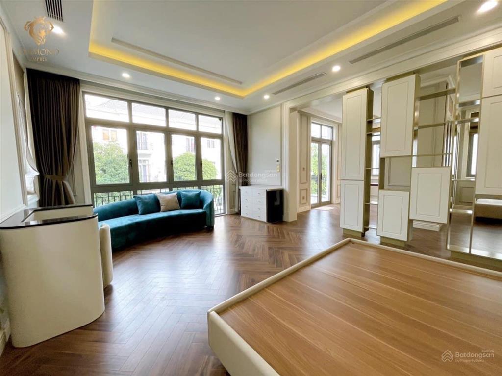 Cho thuê bt 400m2, cạnh hồ điều hòa vinhomes harmony, 05pn, nội thất nhập khẩu, giá 60 tr/th
