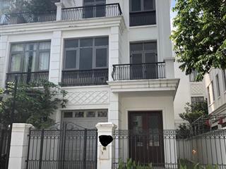 Cần bán biệt thự song lập 152m2 khu có hồ, vinhomes the harmony. giá chỉ 39 tỷ. cách hồ 30m