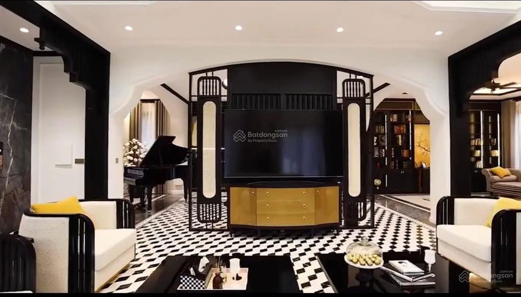 Bán gấp bt song lập vinhomes harmony 215m2 hoàn thiện có thang máy. 4pn 5wc