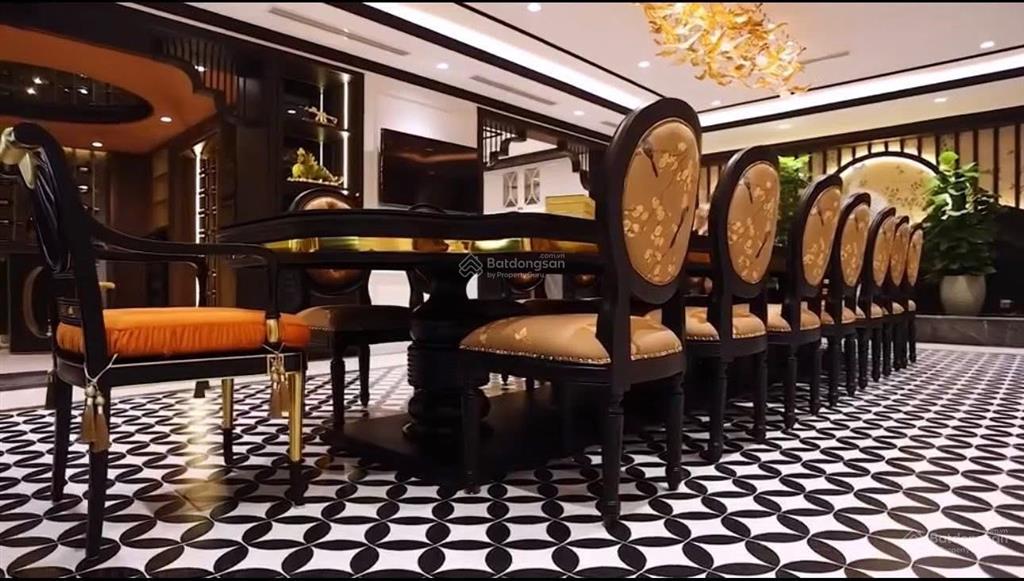 Bán gấp bt song lập vinhomes harmony 215m2 hoàn thiện có thang máy. 4pn 5wc