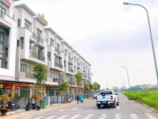Bán gấp shophouse sh1 centa diamond view trực diện chung cư giá nhỉnh 6 tỷ