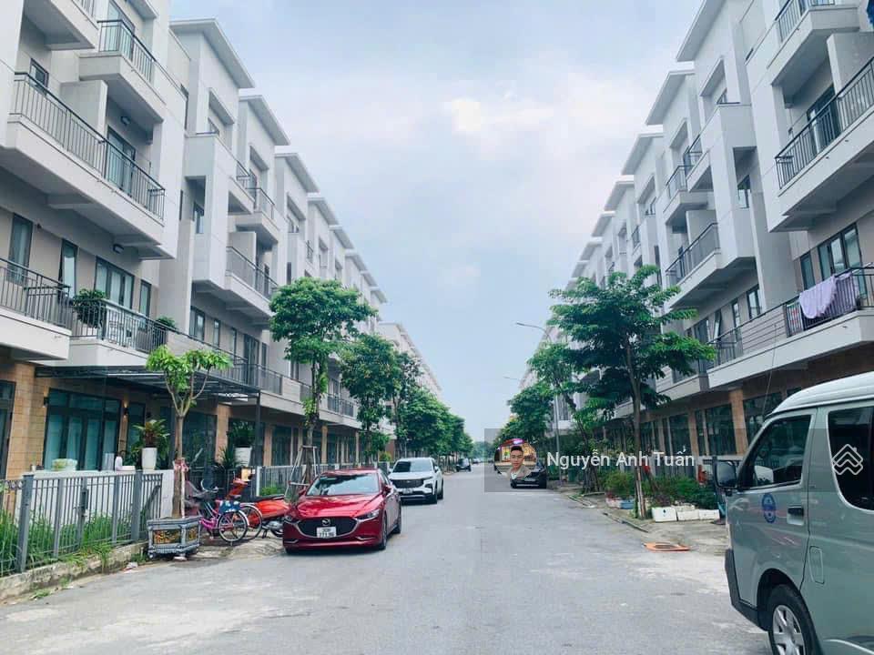 Bán gấp shophouse sh1 centa diamond  view trực diện chung cư  giá 6 tỷ xx