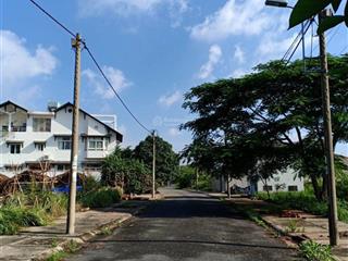 Chính chủ cần bán nền biệt thự dự án khu nhà ở thiên hà, thuộc phường 28, quận bình thạnh