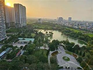Cc bán căn góc hoa hậu view trực diện hồ ngđ, dt 130m2, tầng trung view thoáng.  0911,717,886