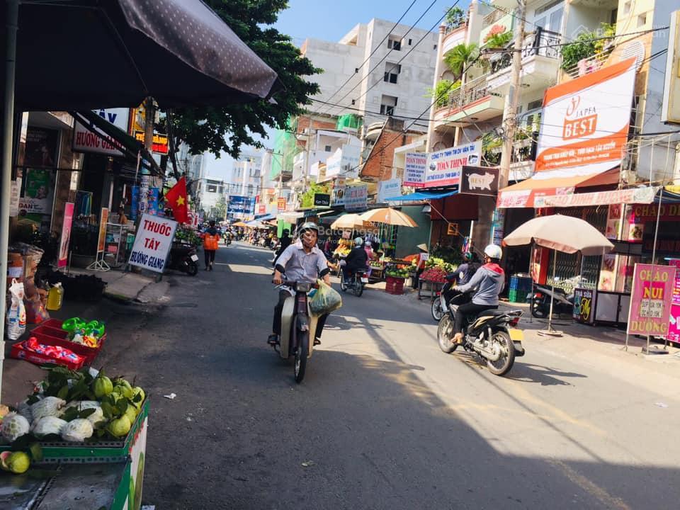 Mặt tiền kinh doanh chợ phường tân quý dt 4mx18m 1 lầu giá 8,9 tỷ