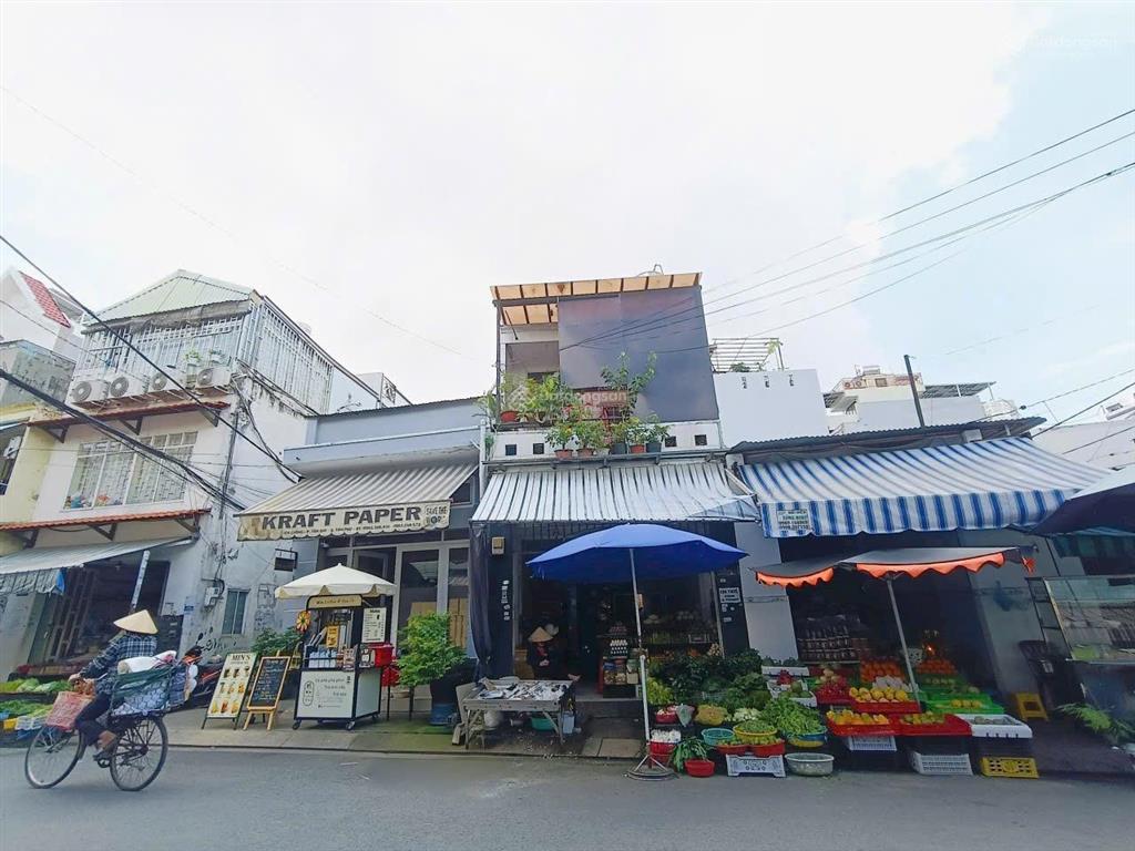 Mặt tiền kinh doanh chợ phường tân quý dt 4mx18m 1 lầu giá 8,9 tỷ