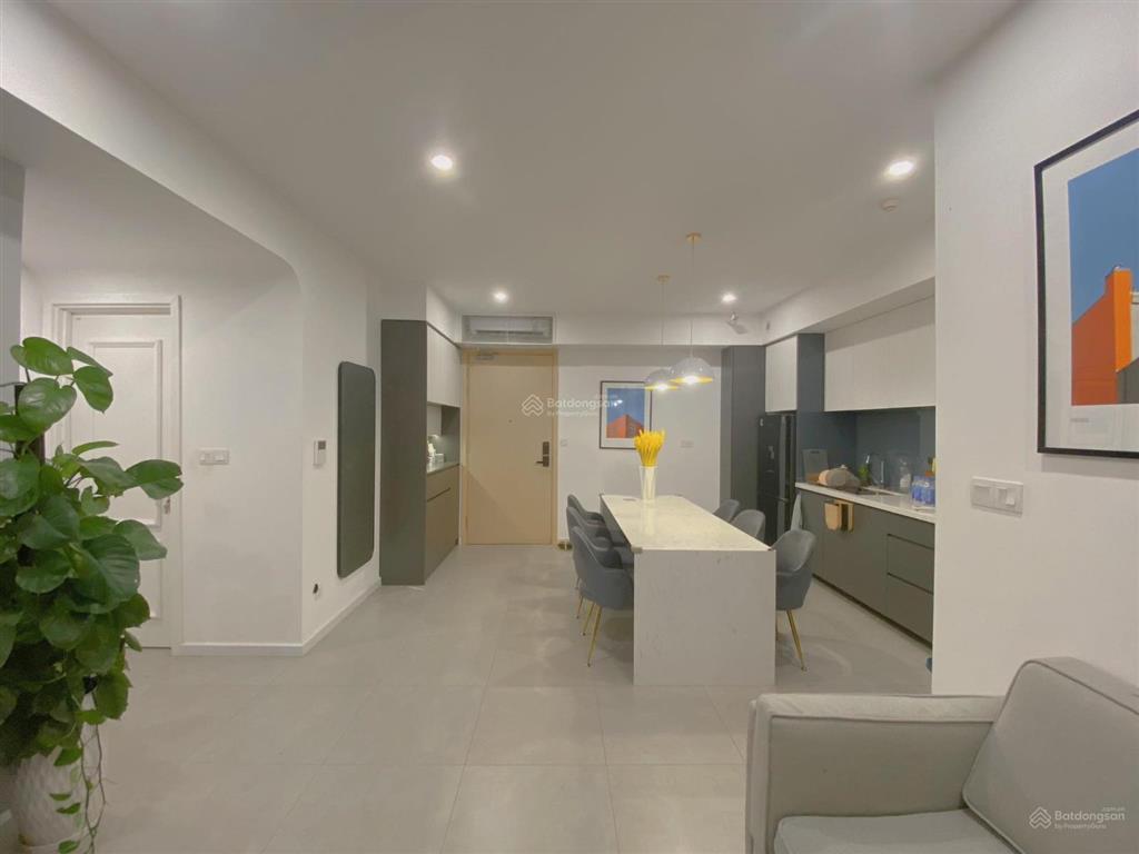 Chính chủ bán palm heights,3pn121,5m2,giá bán11,650 tỷ bao hết thuế phí sang tên.