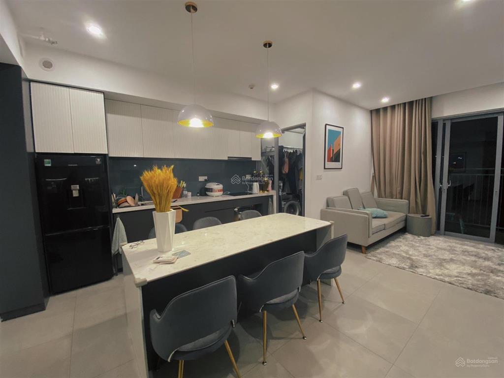 Chính chủ bán palm heights,3pn121,5m2,giá bán11,650 tỷ bao hết thuế phí sang tên.