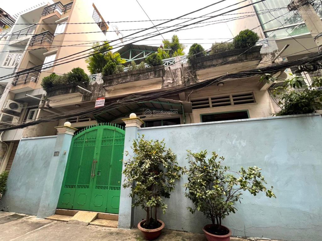 Bán nhà hxh thành thái q10, dt 10x12m, cấp 4 tiện xây biệt thự mini giá 20 tỷ.