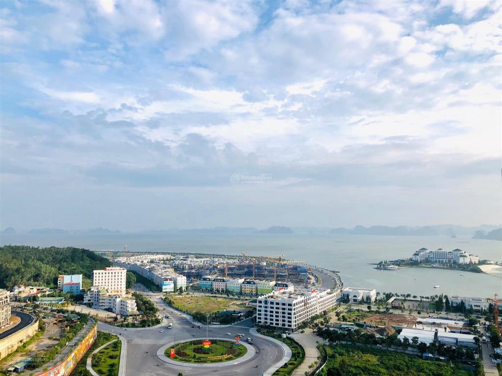 Cần bán cc new life tower, hoàng quốc việt, bãi cháy, hạ long dt 70m2