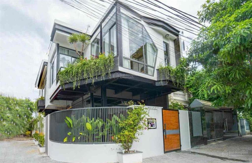 Cực phẩm villa mini 2 mặt tiền nguyễn đức an, sát biển, sẵn dòng tiền 120 triệu/tháng  chỉ 18.8 tỷ