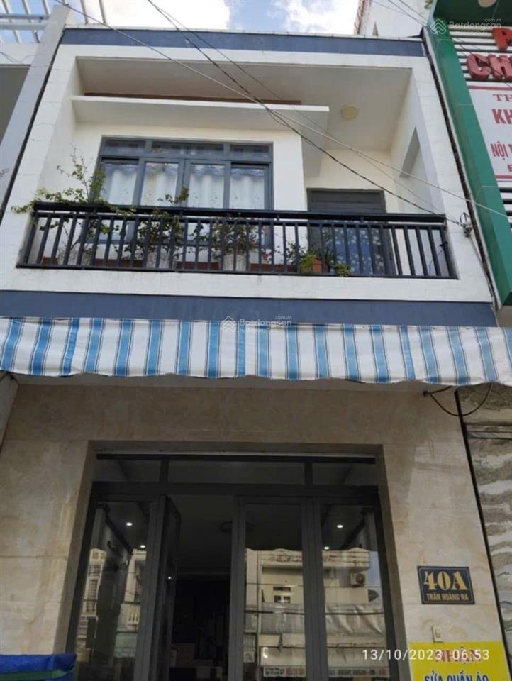 Nhà 11,7 tỷ 1 trệt 1 lầu, mặt tiền đường trần hoàng na  gần ngã tư 30/4, q ninh kiều, tp cần thơ
