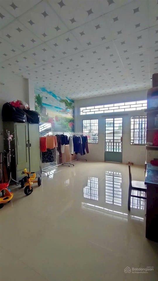 Nhà 11,7 tỷ 1 trệt 1 lầu, mặt tiền đường trần hoàng na  gần ngã tư 30/4, q ninh kiều, tp cần thơ