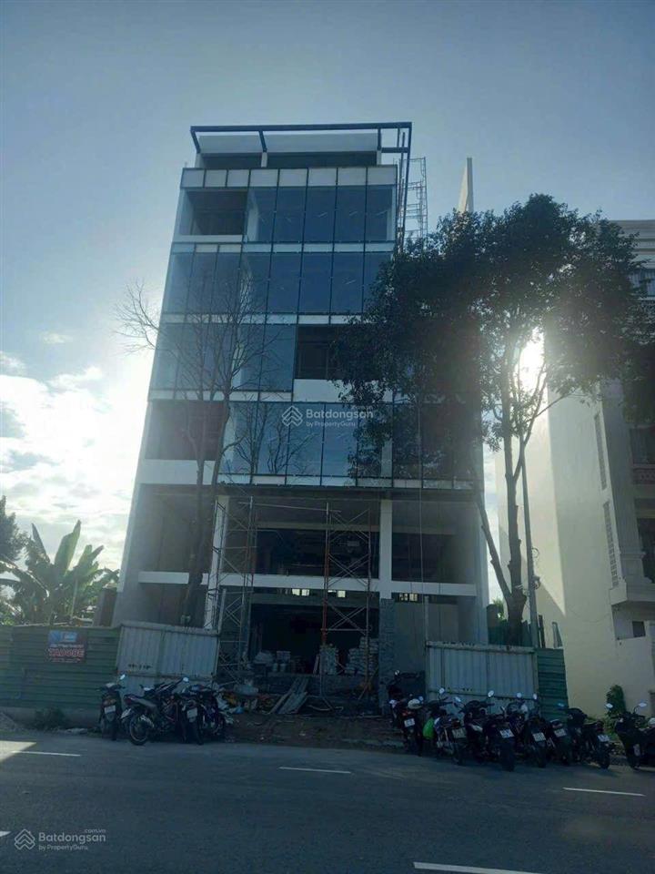 Nhà 310 m2 43 tỷ 1 trệt 6 lầu mới đẹp mặt tiền đường lý thái tổ, kdc hưng phú 1, tp cần thơ