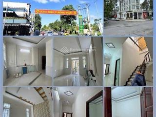 Nhà 5,65 tỷ 1 trệt 2 lầu, vị trí đẹp  khu dân cư hồng phát,tp cần thơ