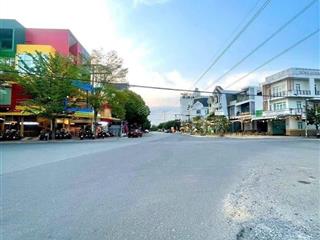 Bán dãy trọ 9,2 tỷ mặt tiền đường trần bạch đằng cách trường đại học y dược cần thơ 50m..