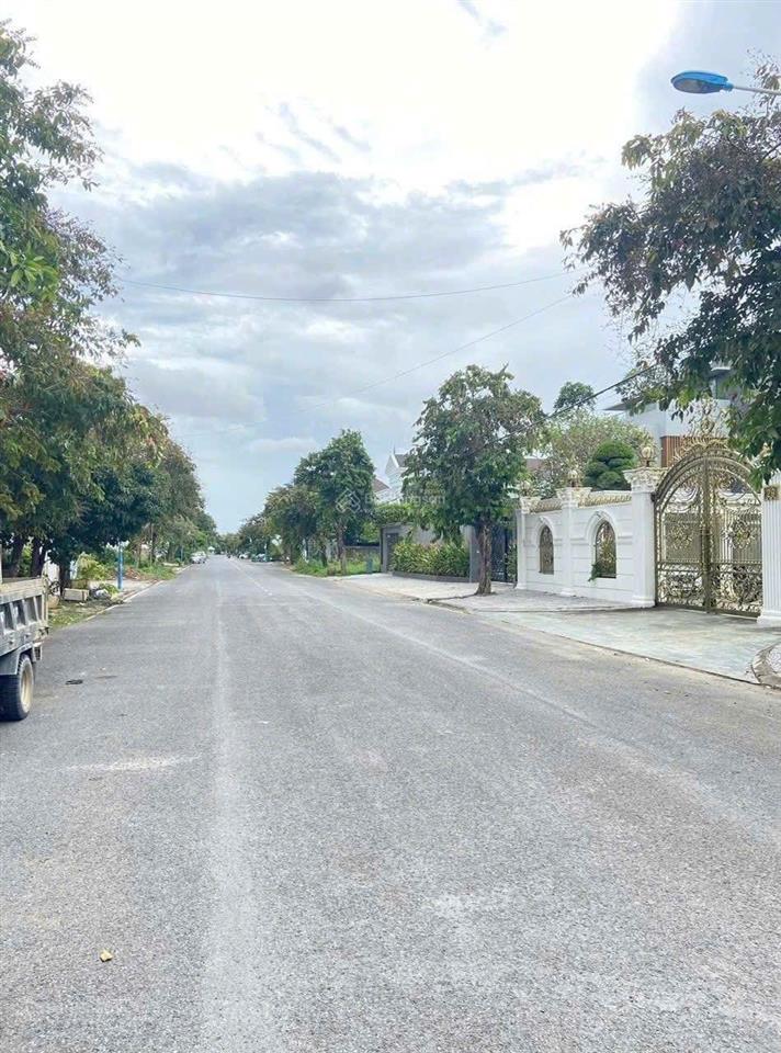 Bán nền biệt thự  đường nguyễn hữu cầu  khu biệt thự cồn khương 560m2 20 tỷ