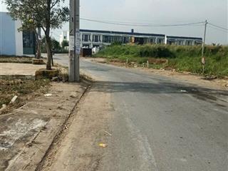 Chủ ngộp bán gấp lô đất 2 mặt tiền nam phong eco park 100m2, sổ sẵn, công chứng