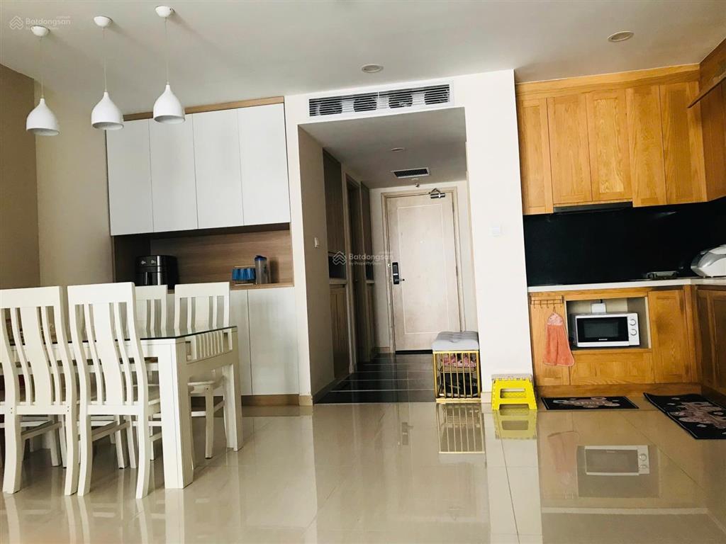 Chính chủ cần bán căn hộ chung cư tại thăng long number one, 112 m2, 3pn, 2wc. căn góc hướng mát.