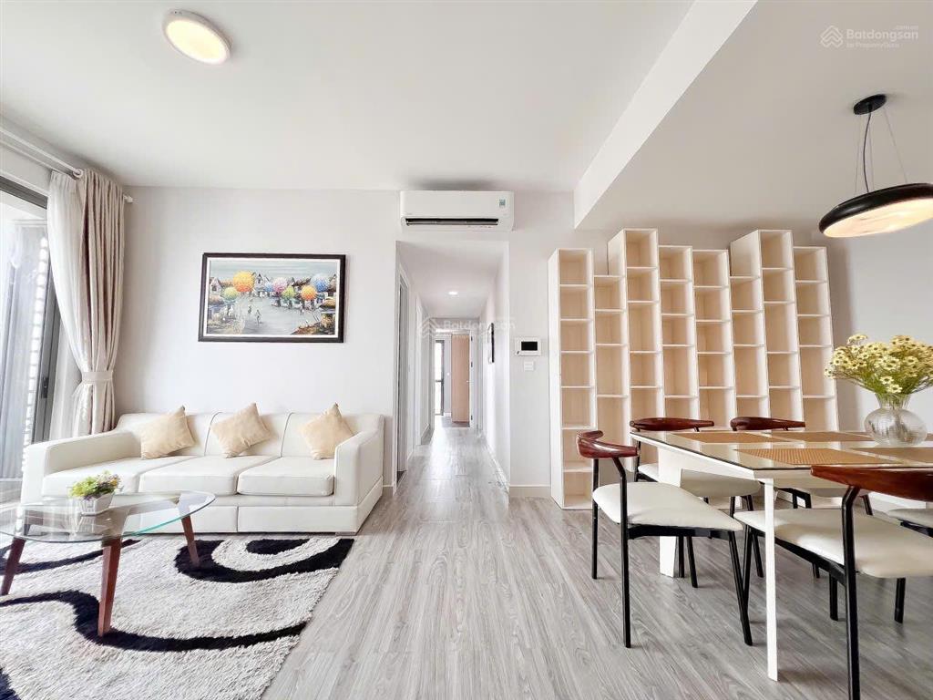 Bán căn hộ river gate 3pn 110m2 full nội thất, vị trí trung tâm đầy đủ tiện nghi giá bán 9.7 tỷ