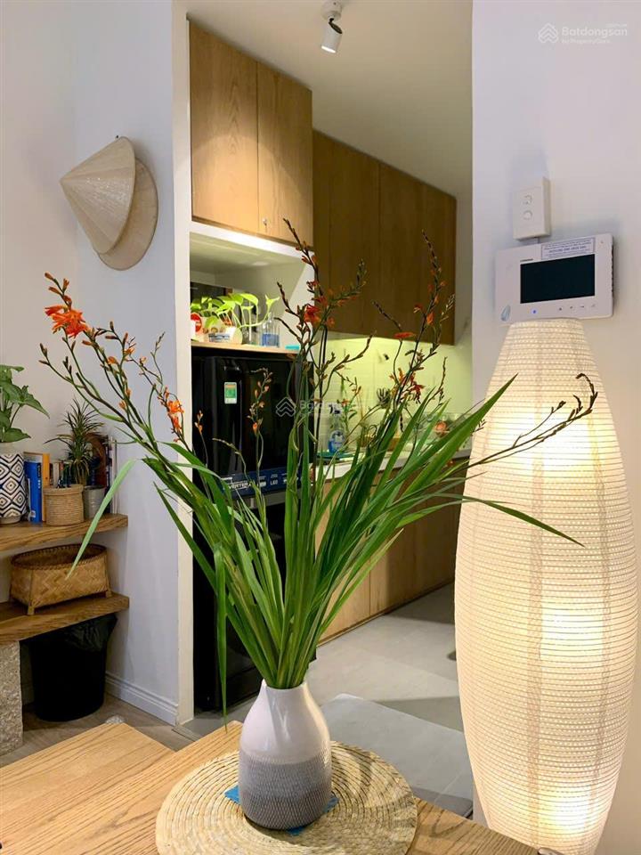 Bán căn studio rivergate quận 4 37m full nội thất, có hợp đồng thuê giá 3.6 tỷ